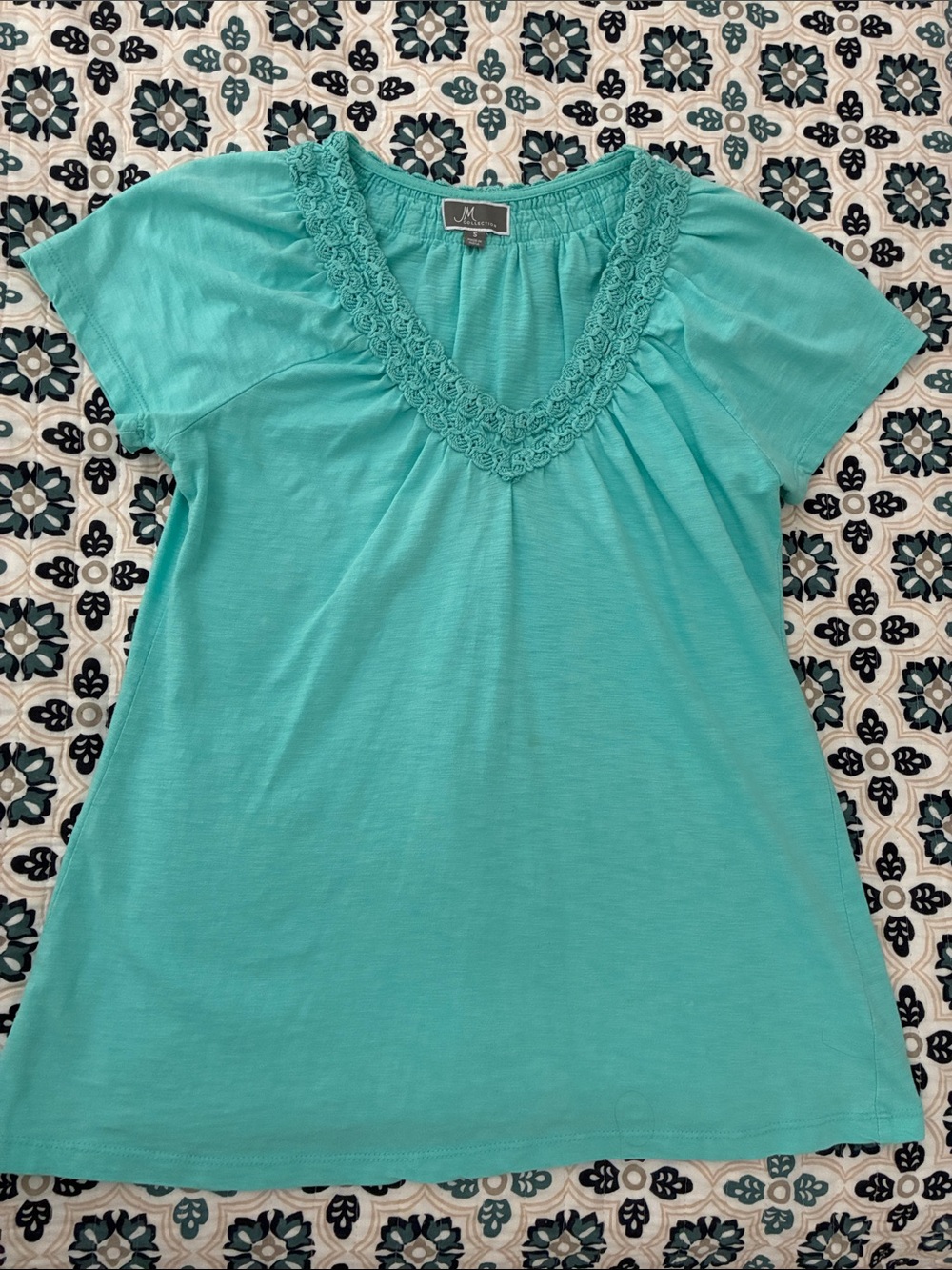 JM Collection Top with Crocheted V-Neckline, Size Small, Teal blue